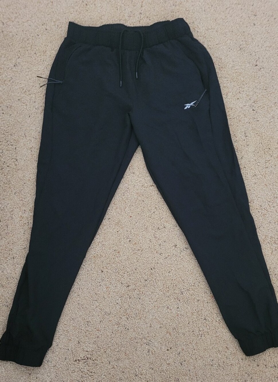 Reebok Black Performance Jogger Pants Women’s Medium – Possible Unisex Fit